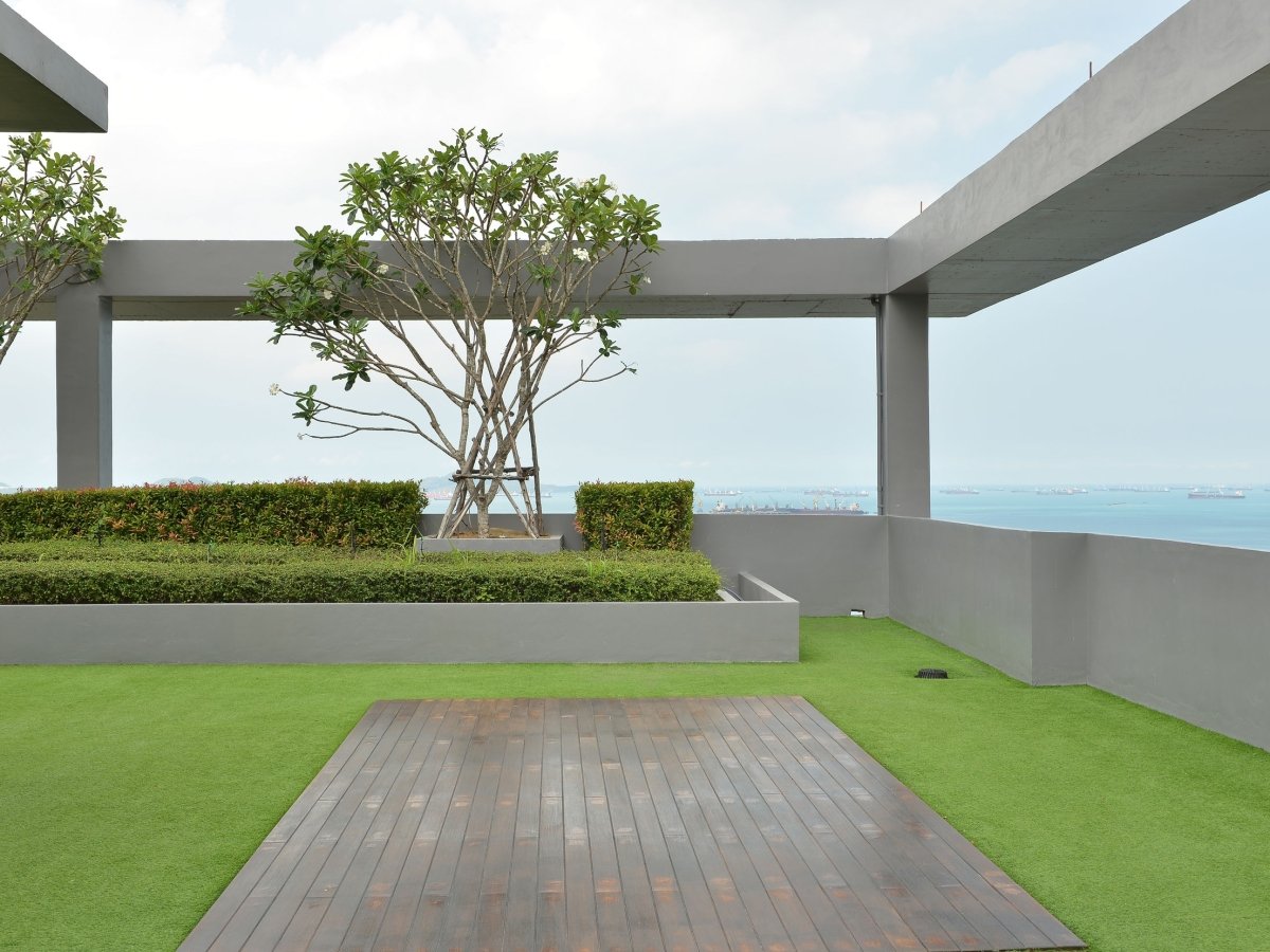 artificial-grass-rooftop